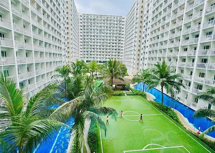Shore 2br 5f Walking Distance Moa Near Airport Apartment Manila