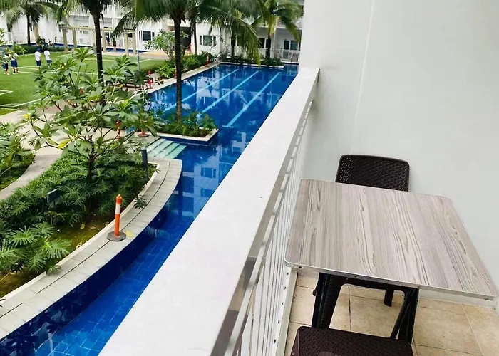 Shore 2br 5f Walking Distance Moa Near Airport Apartment *